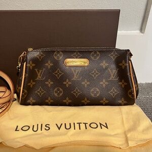Louis Vuitton Monogram Pochette